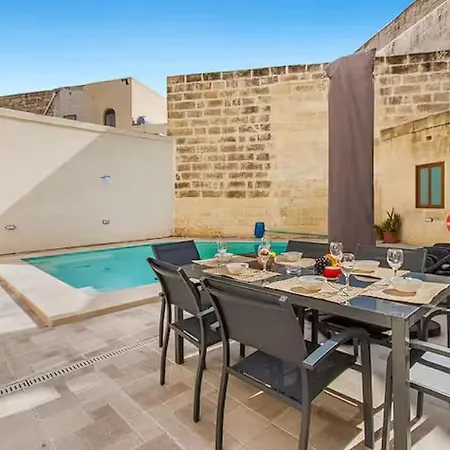 The Quiet Location Is Perfect For Families! 纳杜尔